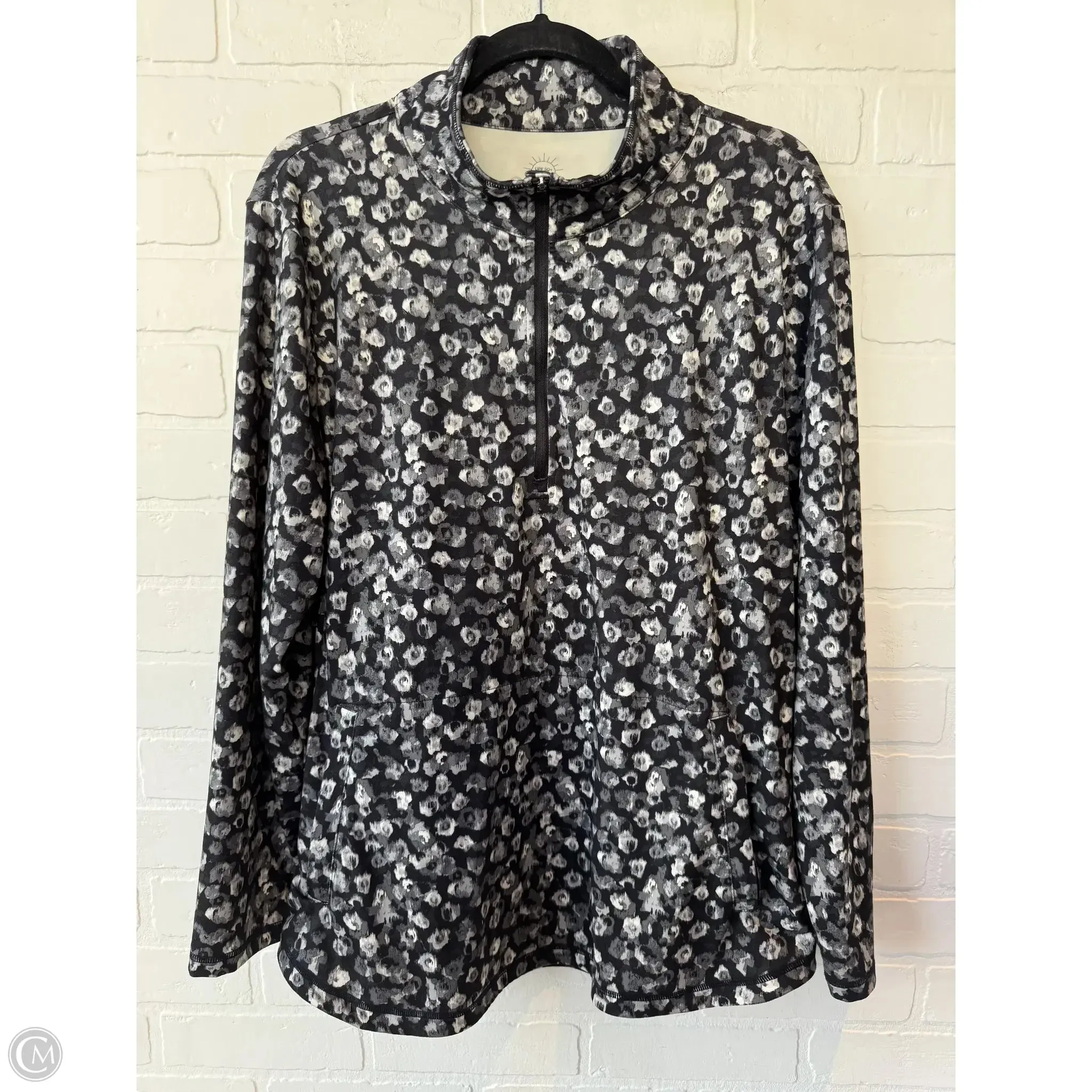 Athletic Top Long Sleeve Collar By Talbots In Black & Grey, Size: 1x