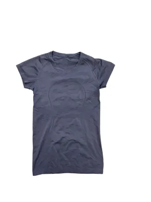 Athletic Top Short Sleeve By Lululemon  Size: 6