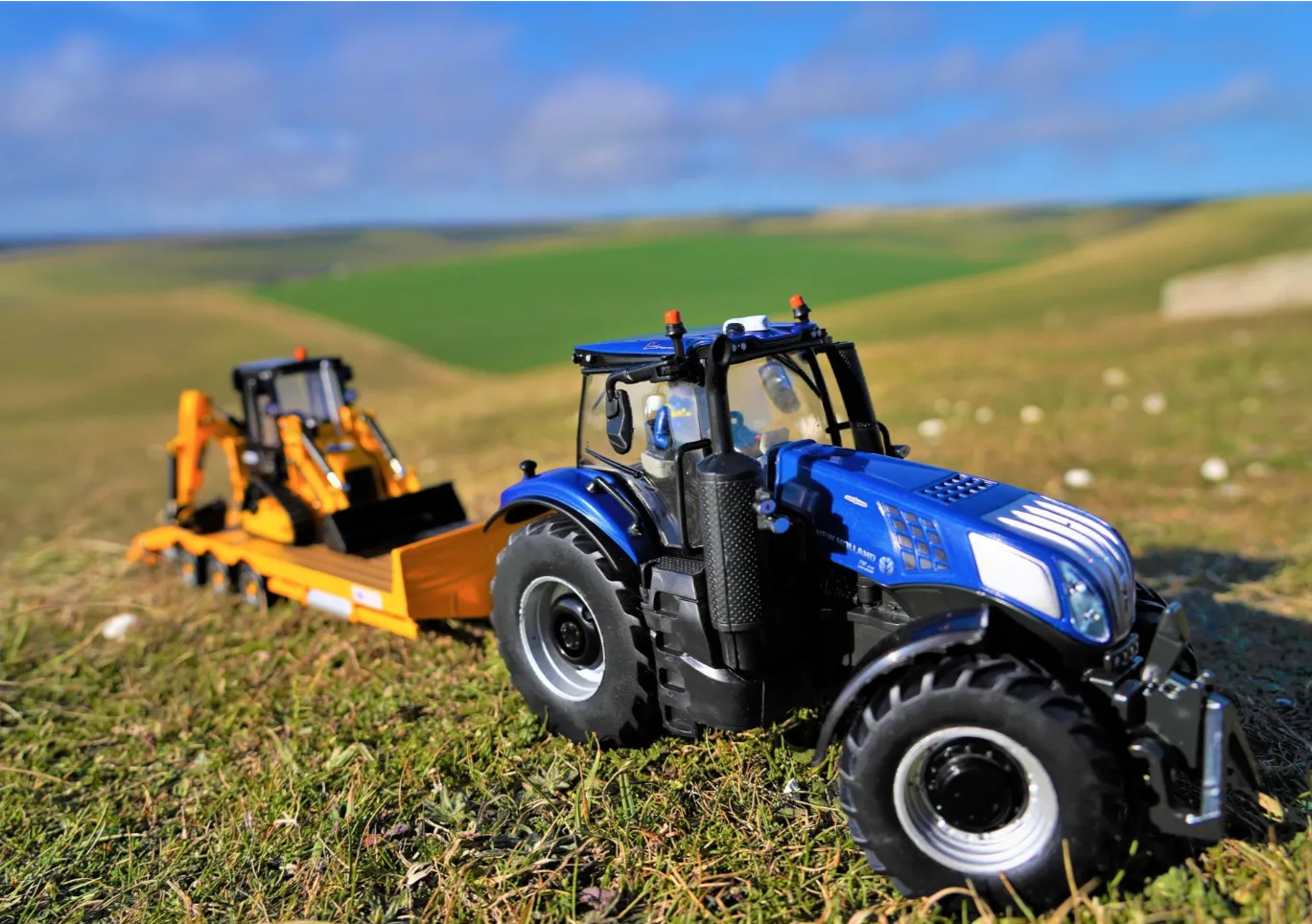 Britains New Holland T8.435 Tractor