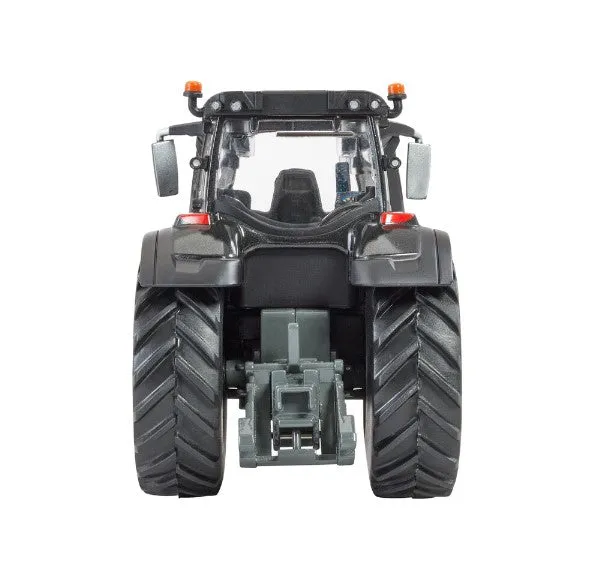 Britains Valtra Q305 Tractor