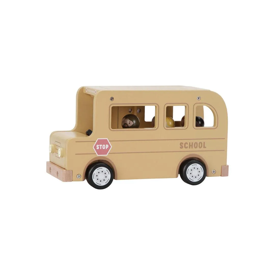 Little Dutch School Bus With Figures