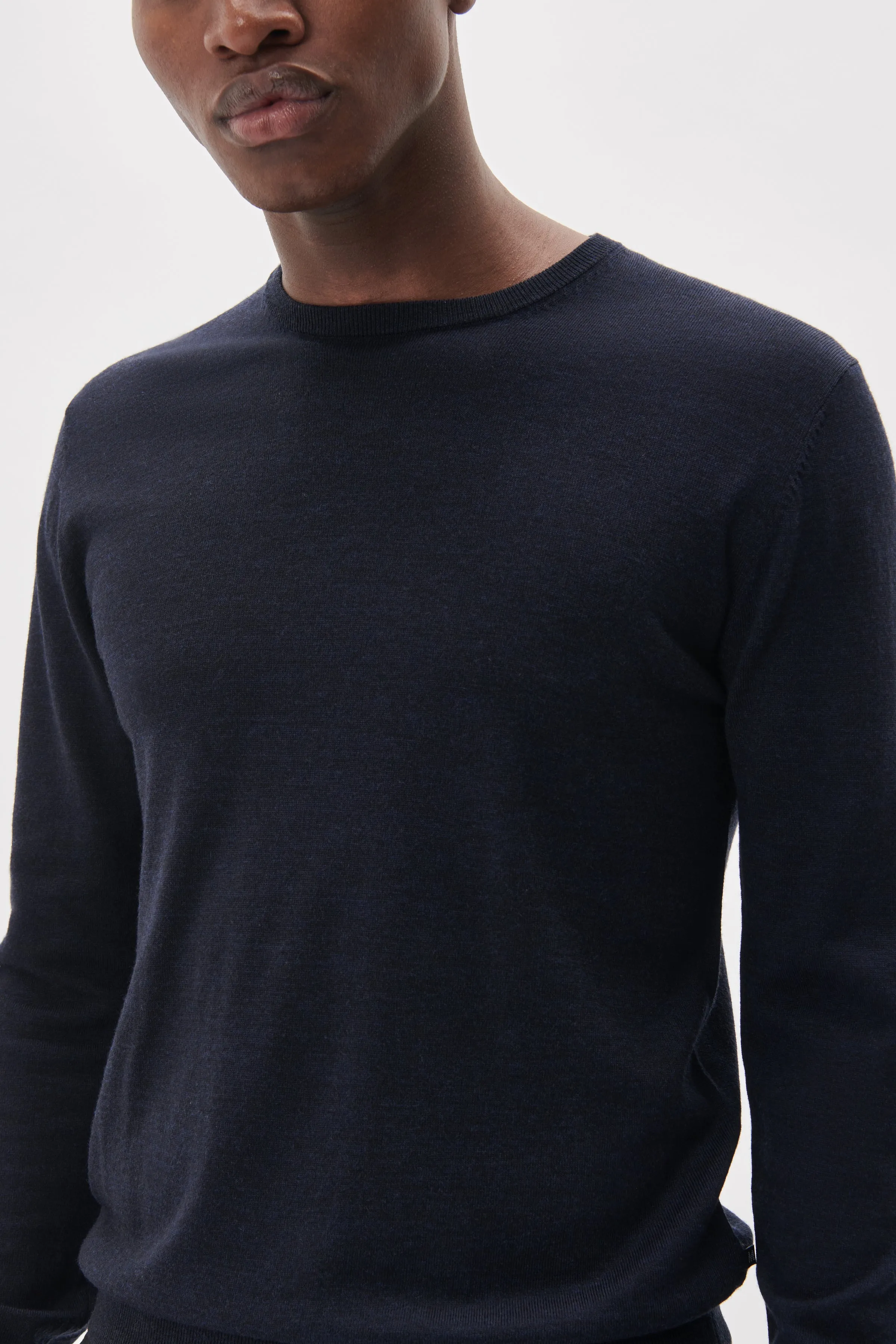 MARGRATE MERINO CREW NECK SWEATER