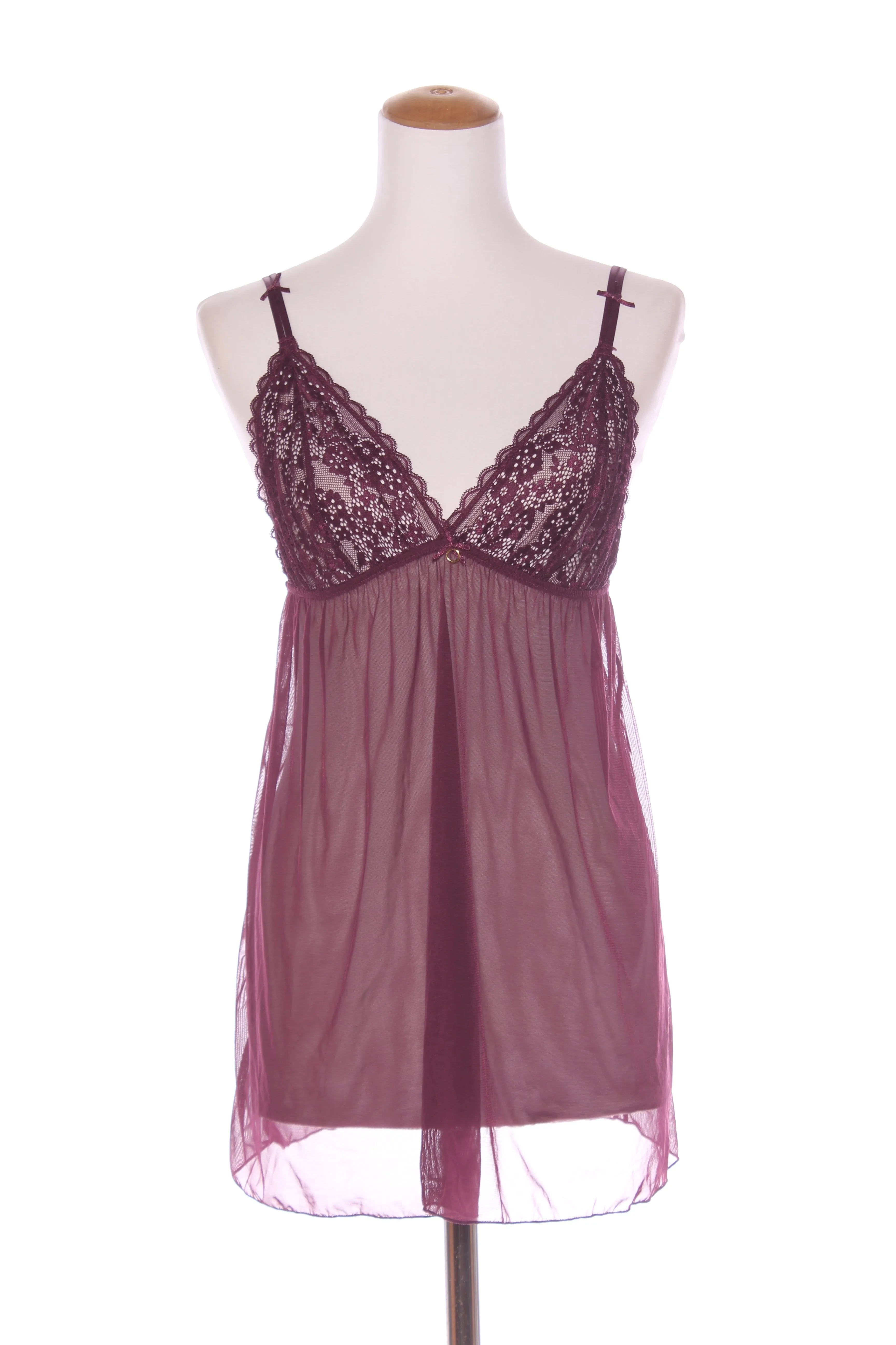 PERFECTS (LN) Bugundy lace chemise! 14