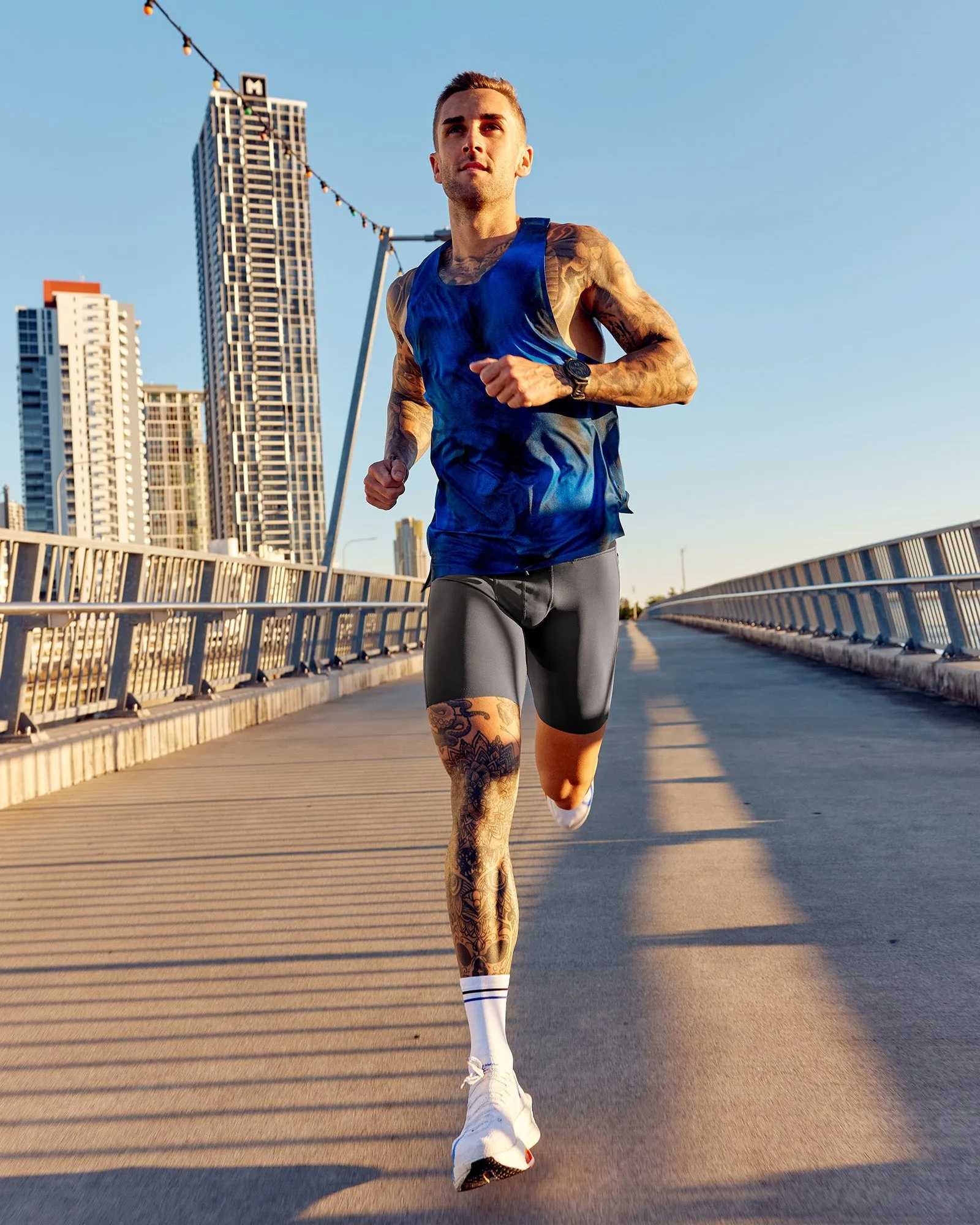 Pursuit Training Tank - Fade Print