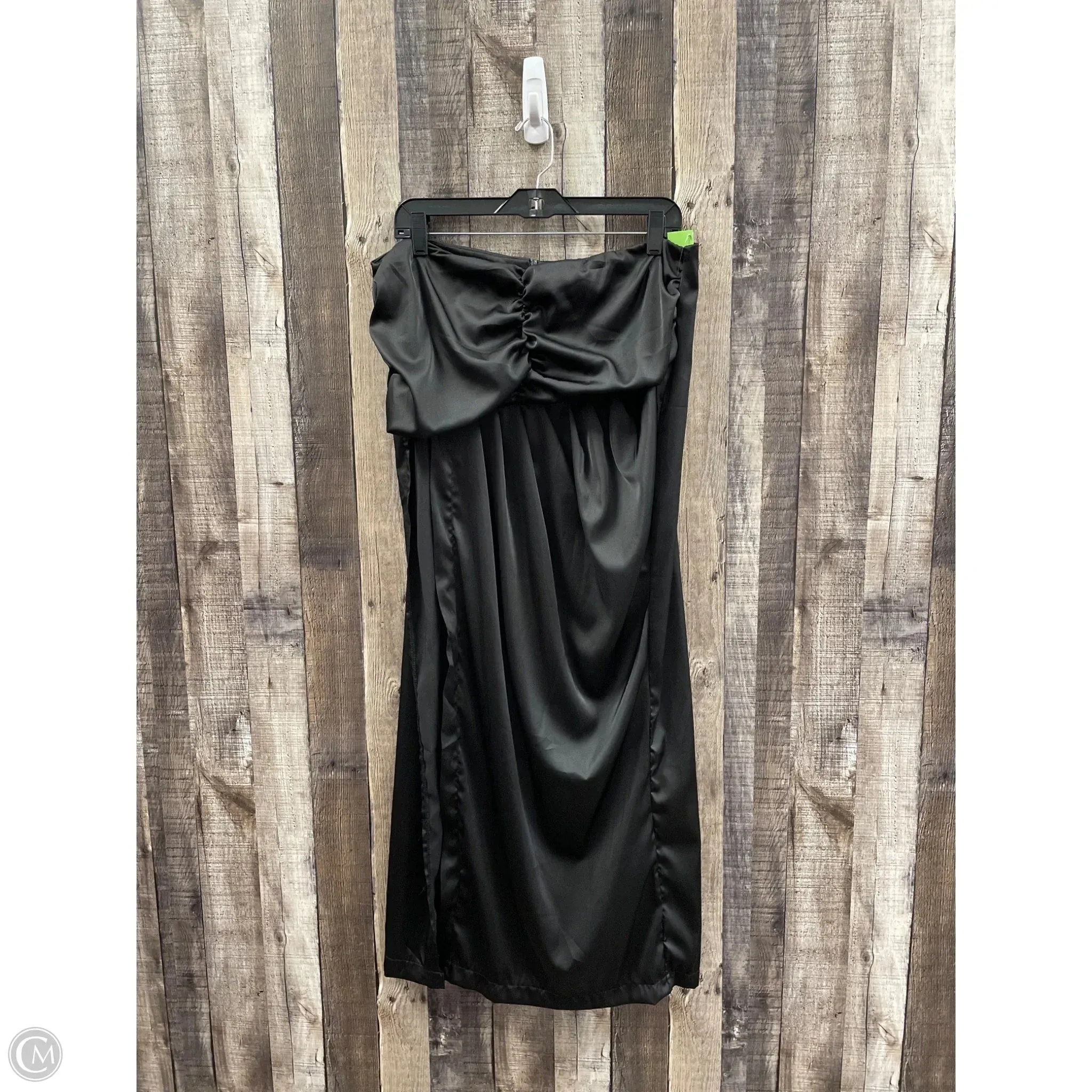 Skirt Maxi By Shein In Black, Size: 1x