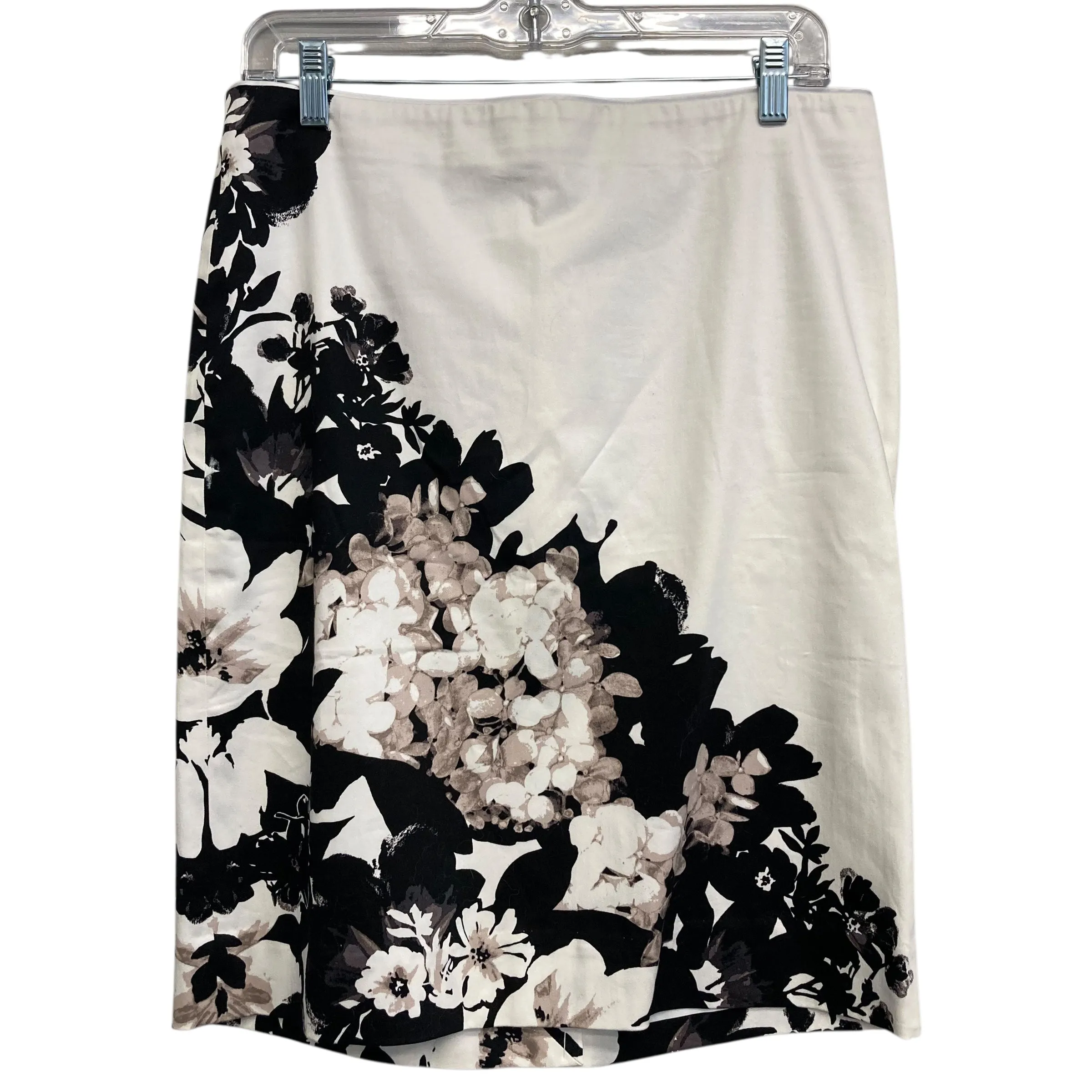 Skirt Mini & Short By White House Black Market In White, Size:8