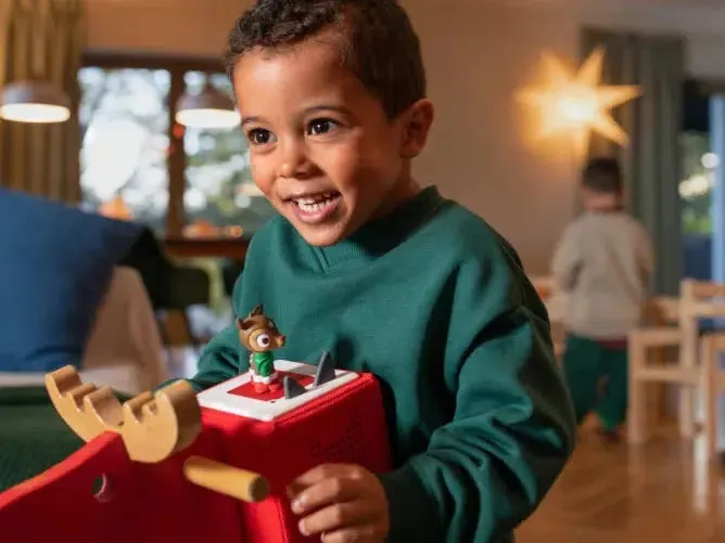 Tonies Favourite Children's Songs - Christmas Carols Remixed